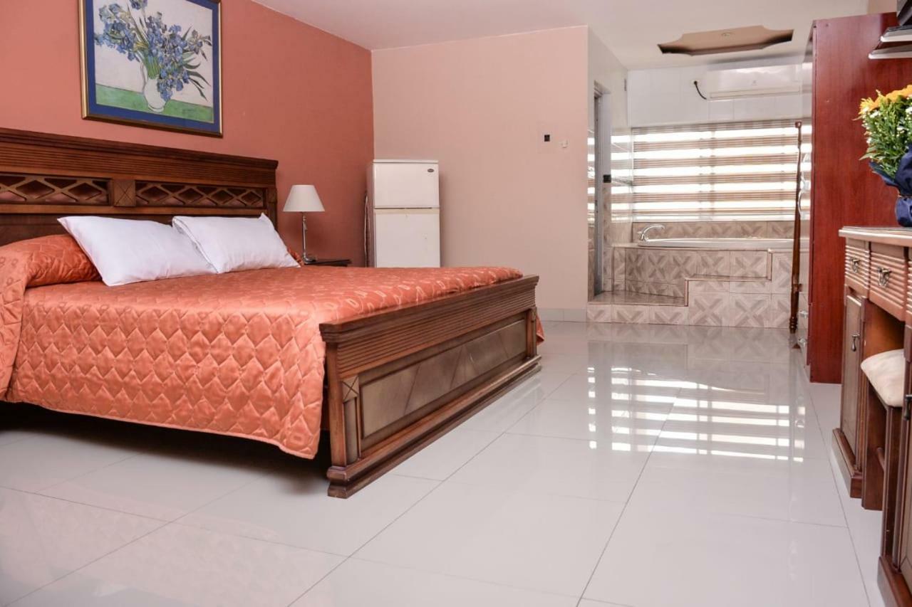 Hotel Olimpico En Quevedo Eksteriør bilde